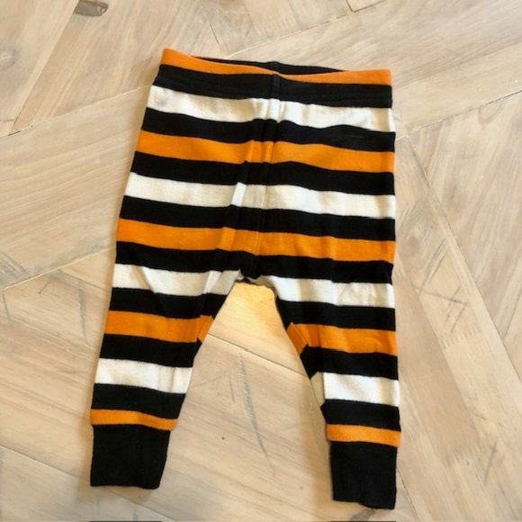 Halloween Bundle Size 6-12 Months - Picture 3 of 7